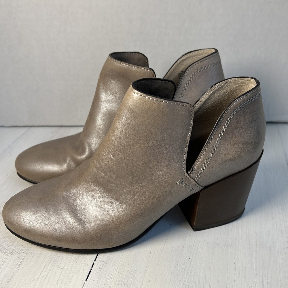 Naked Feet Women 8M Tan Hedley Leather‎ Pull-On Bootie 289
